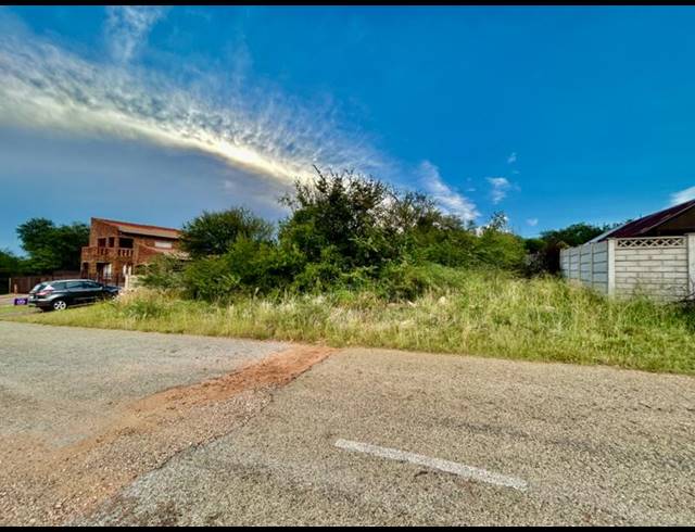 LAND FOR SALE IN VAALOEWER